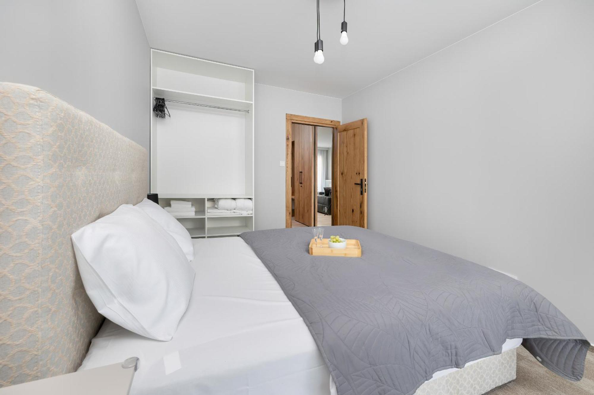 Exclusive Apartments Porta Mare Marina - Swimming Pool & Sauna By Renters Prestige Dziwnow Exterior photo